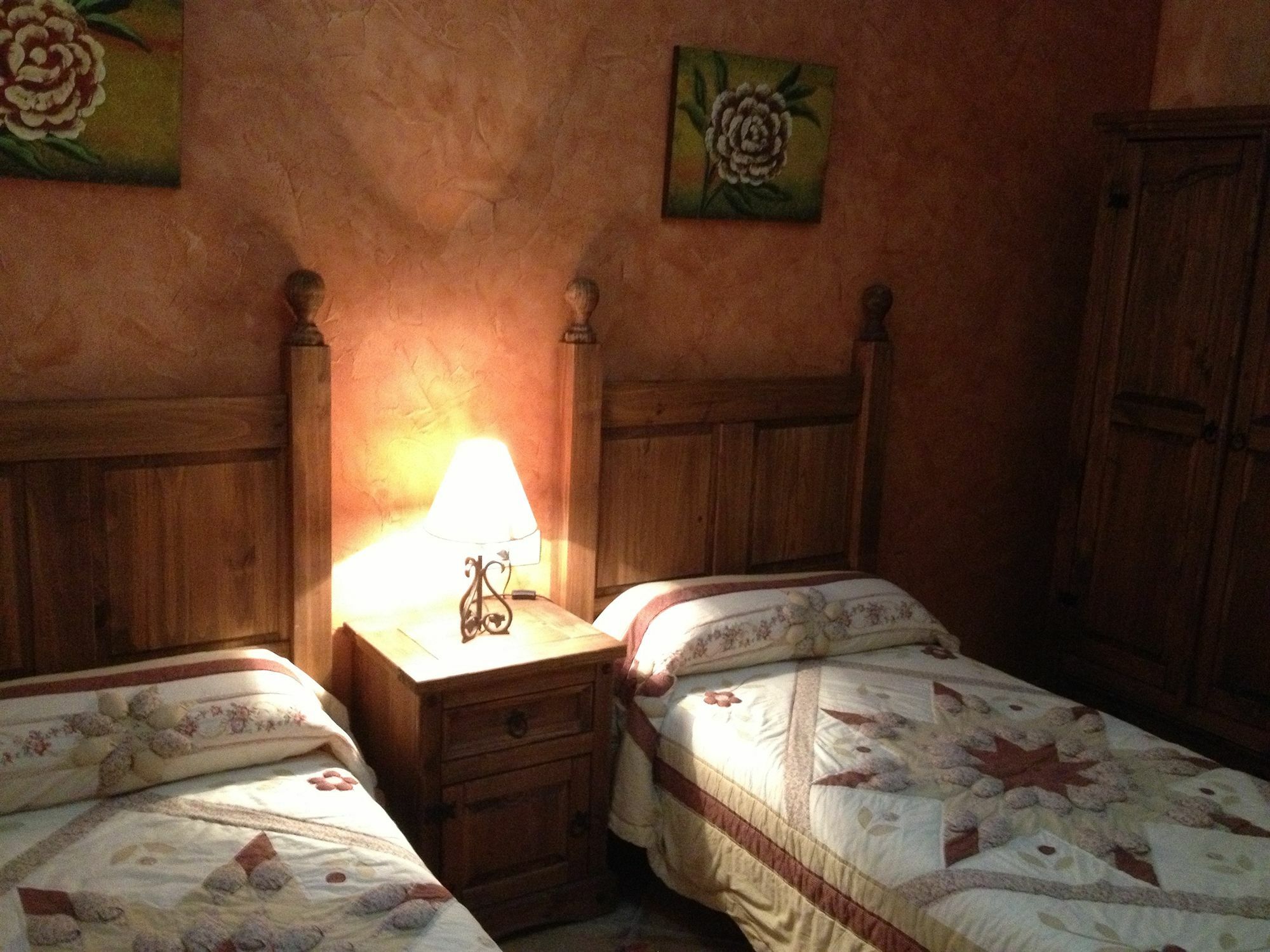 Apartamentos Rurales Complejo Penafiel Zarza La Mayor Buitenkant foto